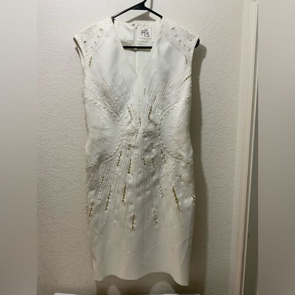 PH5 Sheath Dress Neutrals Embroidered & Cutout Accents Sleeveless V-Neck size 8 - Picture 1 of 7